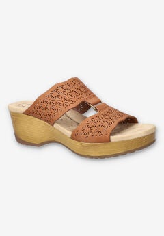 Rin Slip-Resistant Sandal
