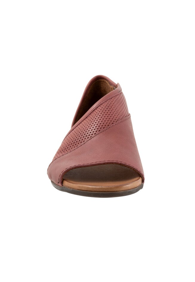 Tahiti Slip On Sandal, , alternate image number 4