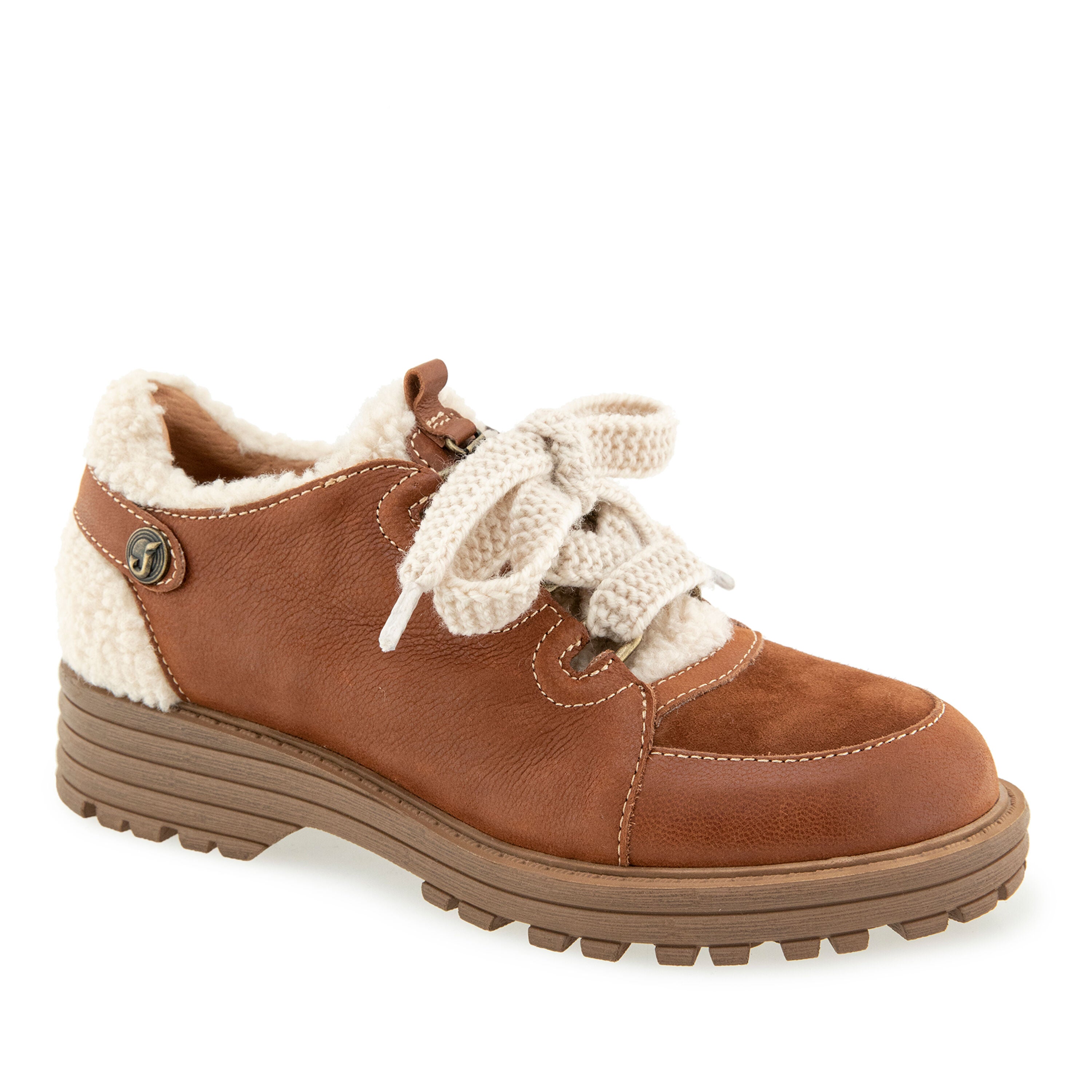 Ivory Closed Casual