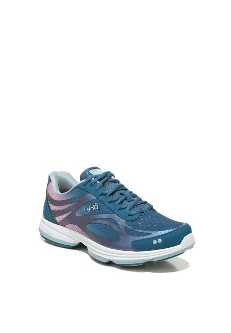 woman within tennis shoes