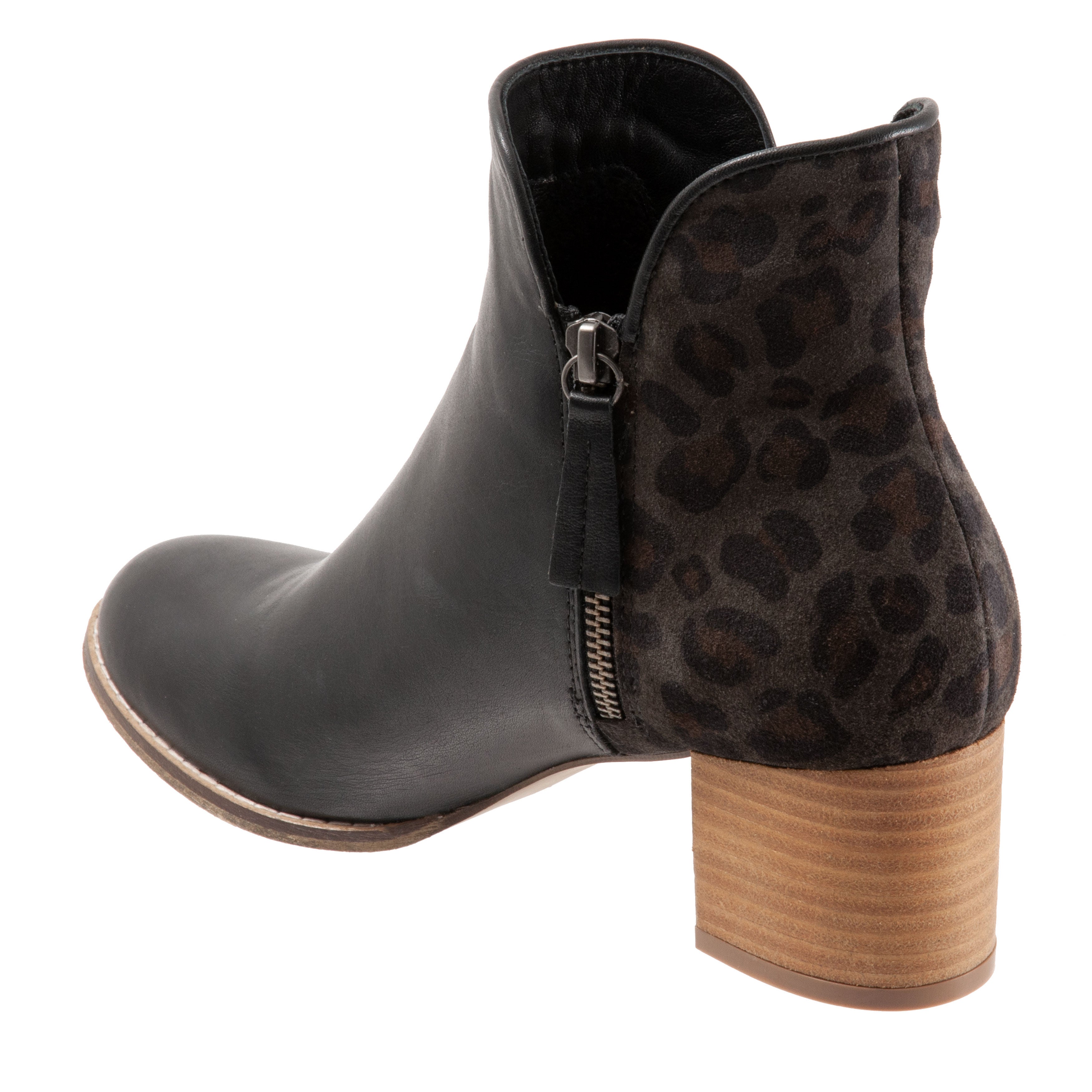 Jenna Boot, BLACK LEOPARD, on-hover image number 1