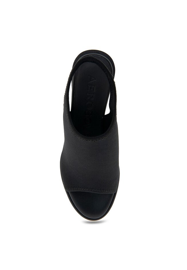 Nuri Sandal, , alternate image number null