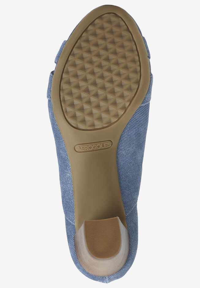 Song Bird Pump by Aerosoles®, , alternate image number null