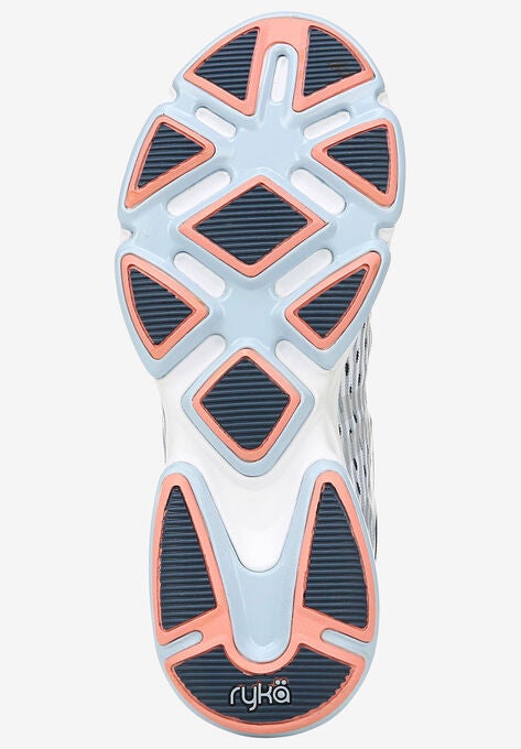 Devotion Plus 3 Sneaker , , alternate image number null