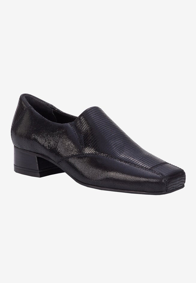 Eagan Pump, BLACK PATENT LIZARD, hi-res image number 0