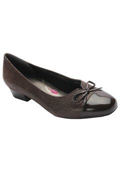 Tawnie Kitten Heel Pump