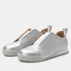 Reah Fashion Slip-On Sneaker