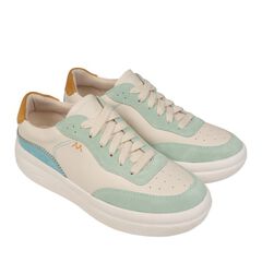 Nyla Sneaker