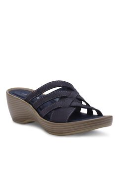 Poppy Wedge Sandal