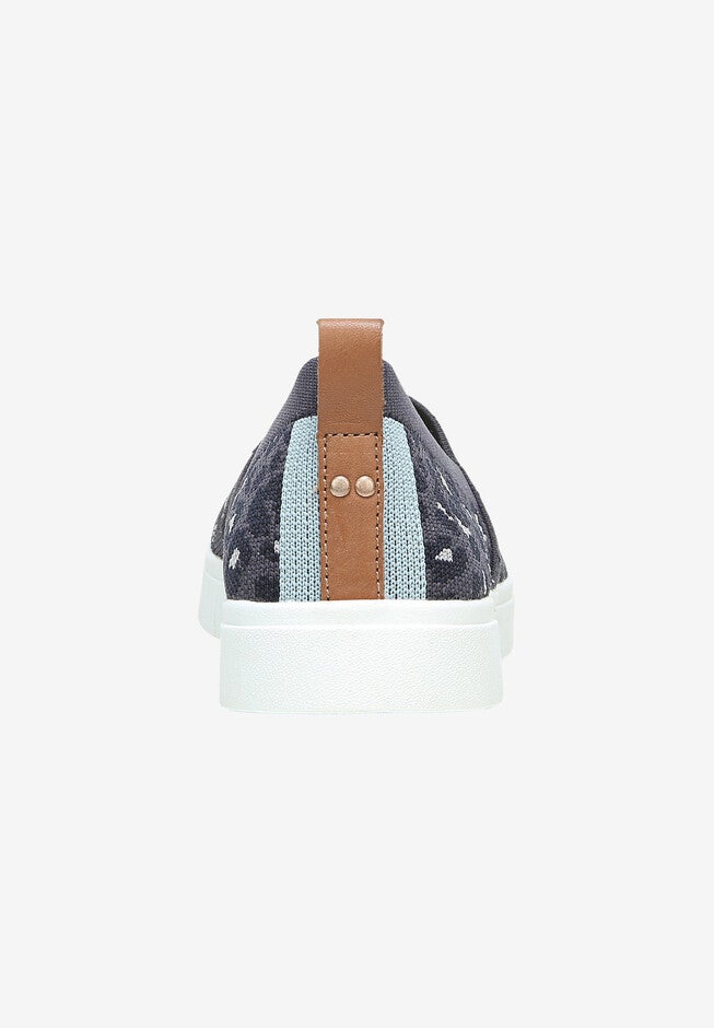 Hera Sneakers, , on-hover image number null