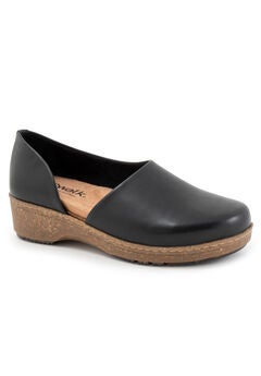 Womens Wide Width Leather Flats