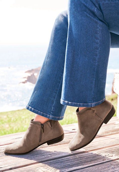 The Bexley Bootie By Comfortview Plus Sizeankle Boots Booties