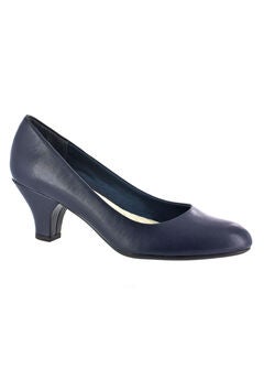 Fabulous Pump by Easy Street®