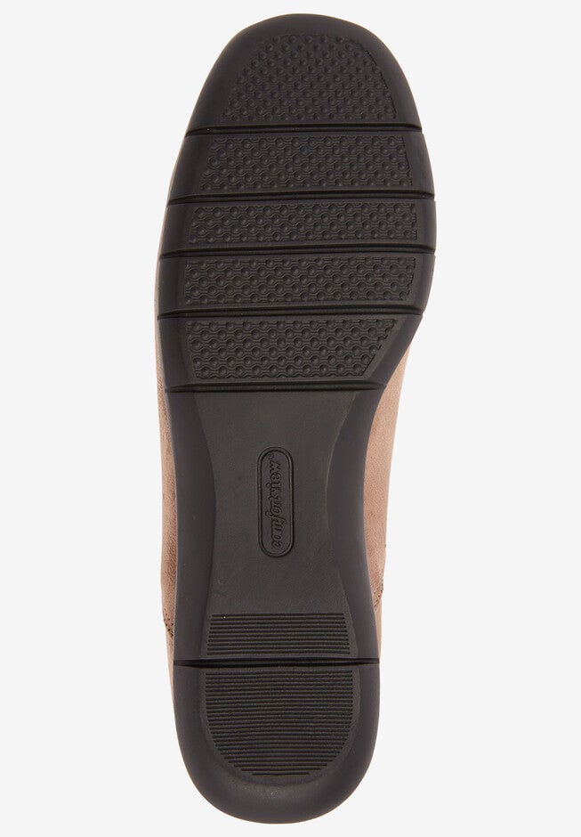 The Deliah Bootie by Comfortview®, , alternate image number 2