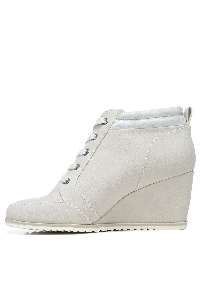 Haley-Lace Bootie, , alternate image number null