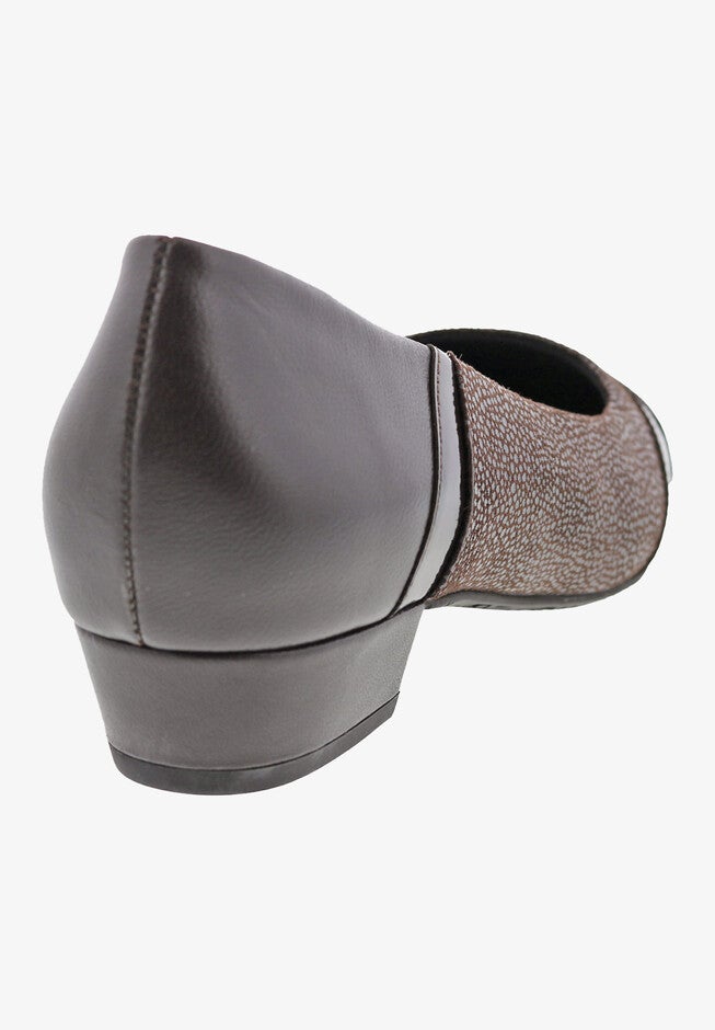 Tango Kitten Heel Pump, , on-hover image number 1