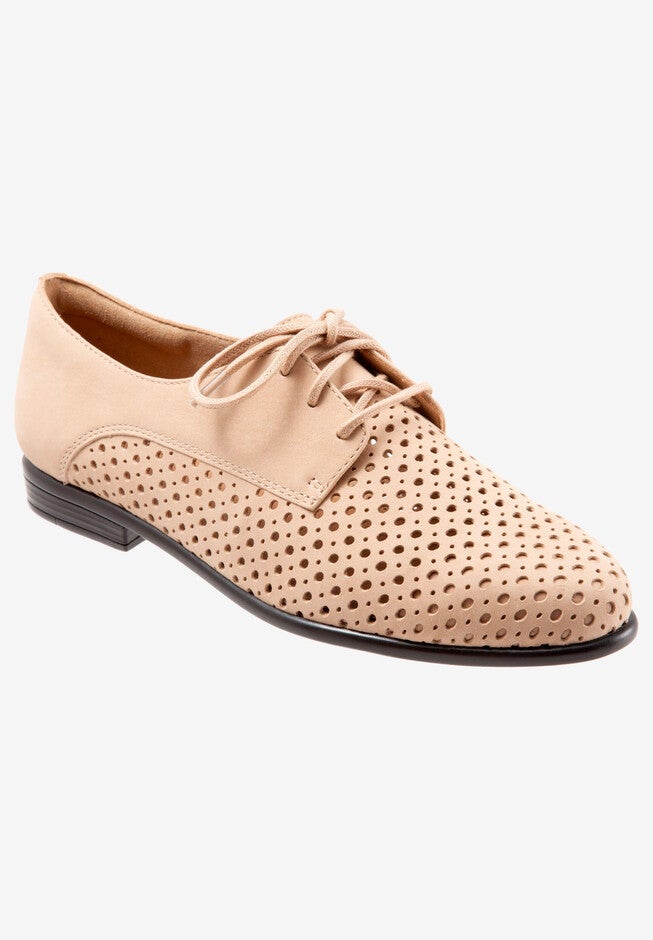 Lizzie Flat , SAND NUBUCK, hi-res image number 0