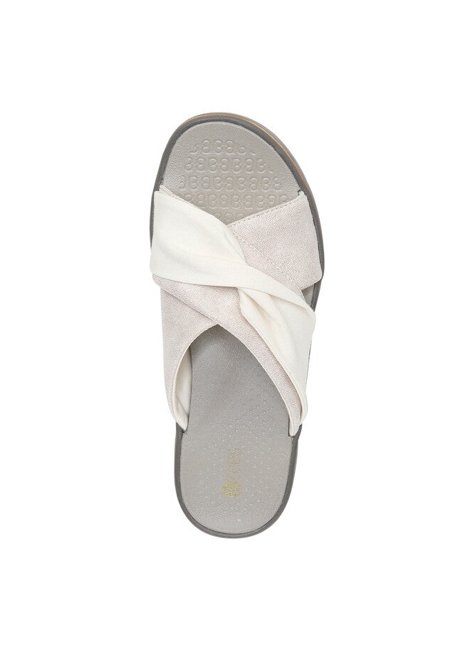Take A Bow Slide Sandal, , alternate image number null
