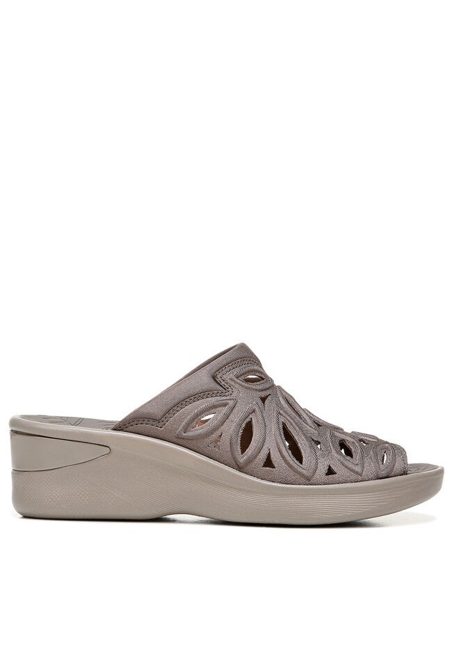 Susie Sandals , , alternate image number null