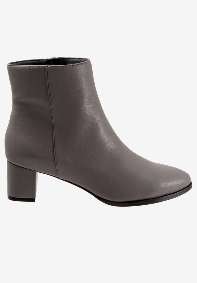 Kim Bootie , , alternate image number 3