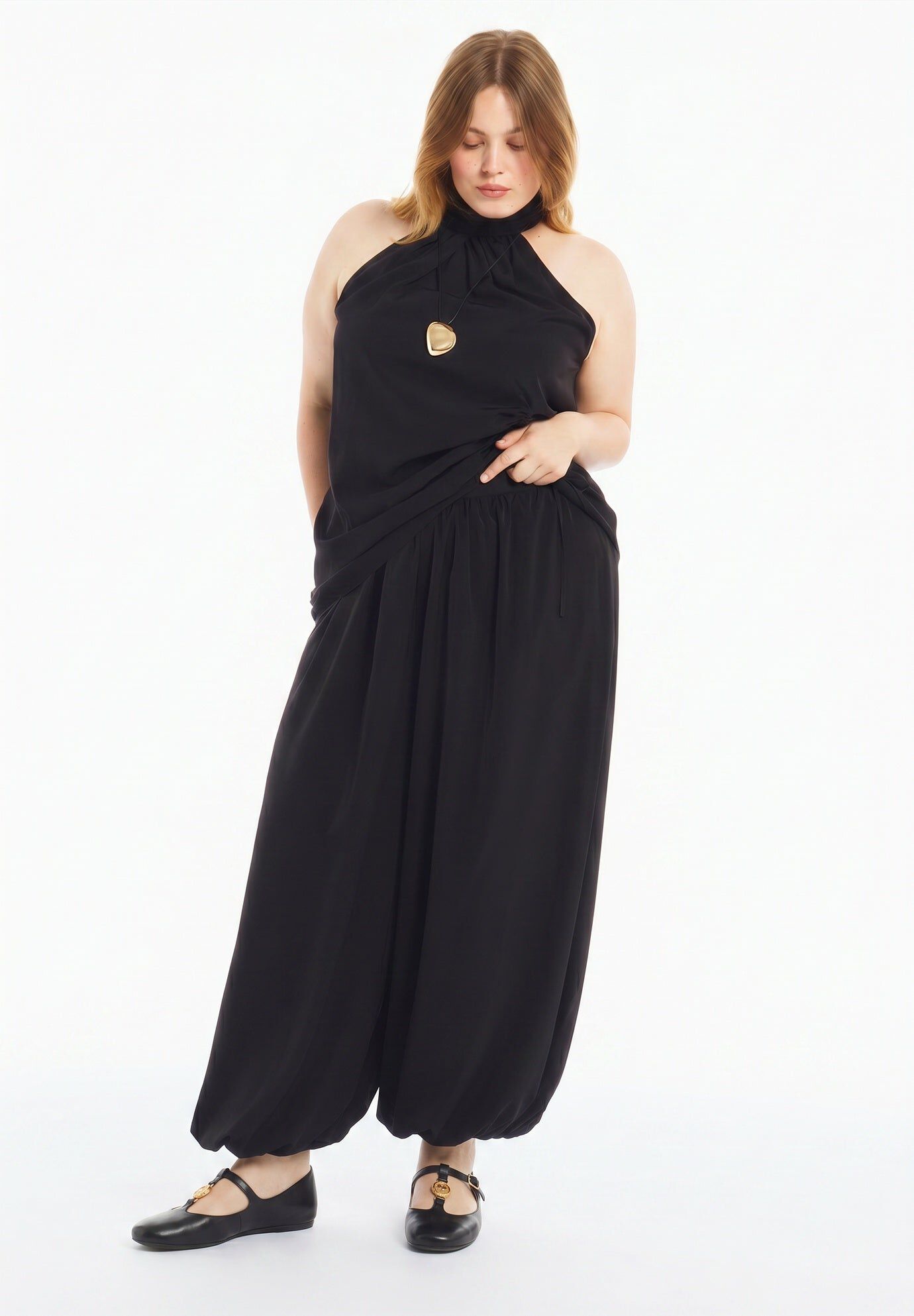 Elastic Waist Crepe Balloon Pant