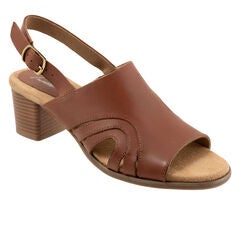 Mariam Sandal