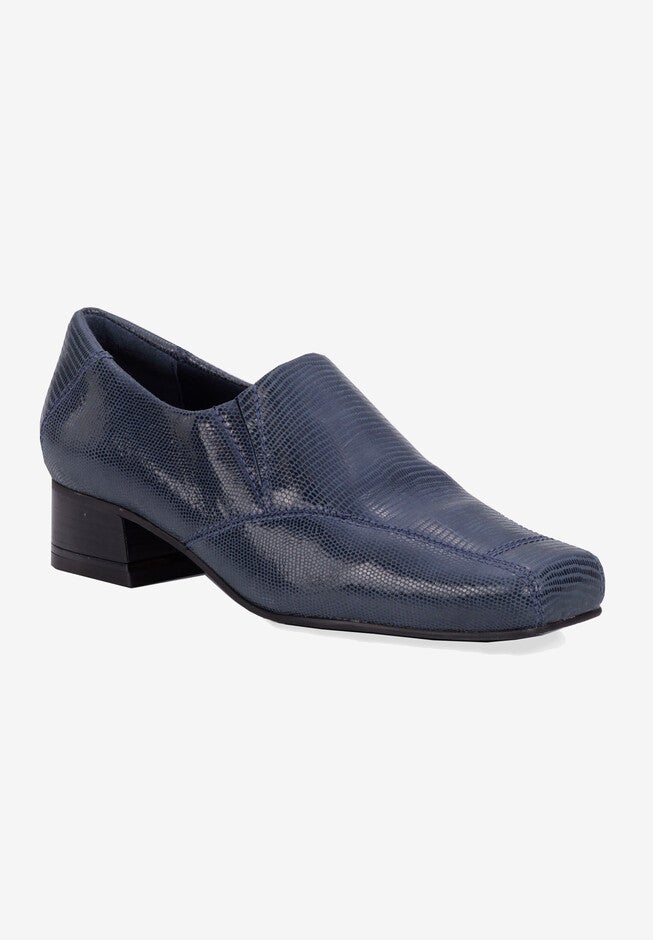 Eagan Pump, NAVY PATENT LIZARD, hi-res image number 0