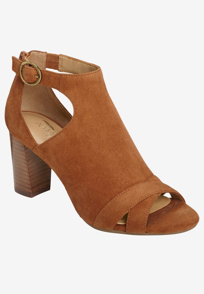 Song Bird Pump by Aerosoles®, DARK TAN SUEDE, hi-res image number null