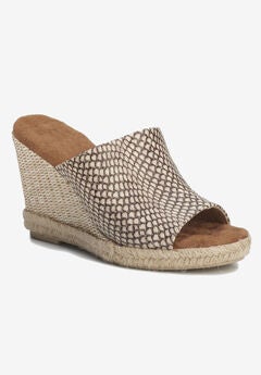 Kinsley Sandal