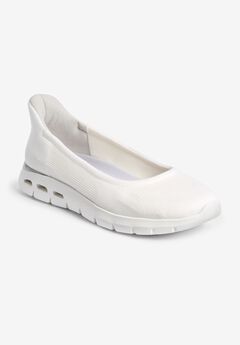 The Noemi SOEASY™ Slip On Sneaker