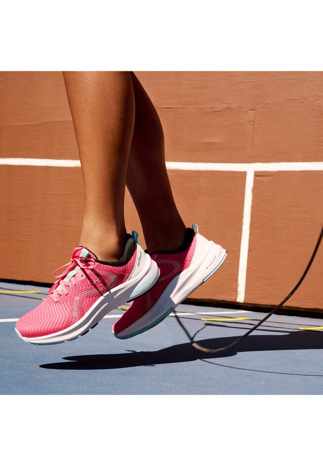 Never Quit Sneaker, , alternate image number null