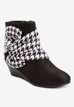 Wide Width White Booties