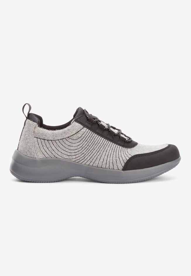 CV Sport Danica Sneaker, , alternate image number null
