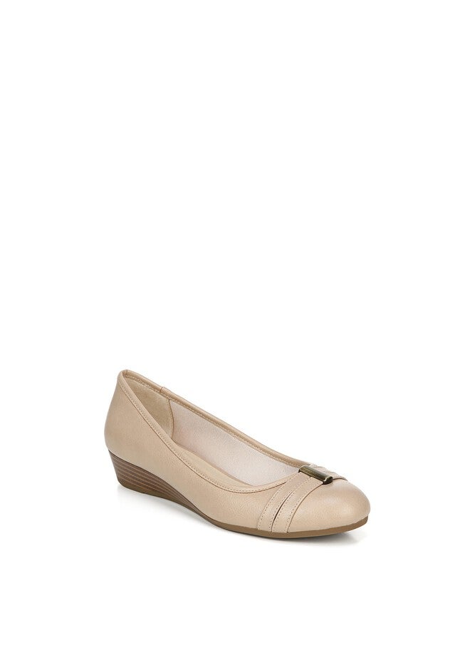 Frances Wedges , TENDER TAUPE, hi-res image number 0