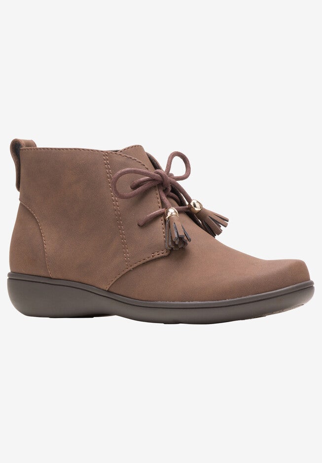 Jinger Booties by Soft Style , DARK BROWN, hi-res image number null