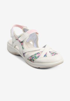 The Esplash Closed Toe Hiking Sandal