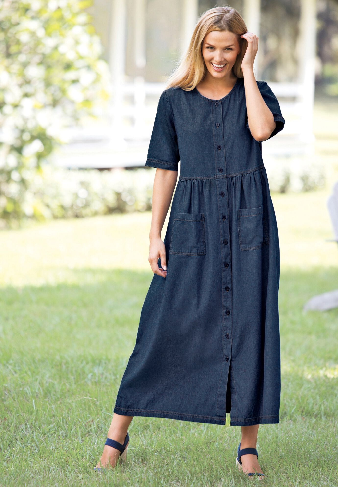 Raw Hem Notched Short Sleeve Denim Dress