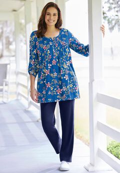 7-Day Three-Quarter Sleeve Pintucked Henley Tunic