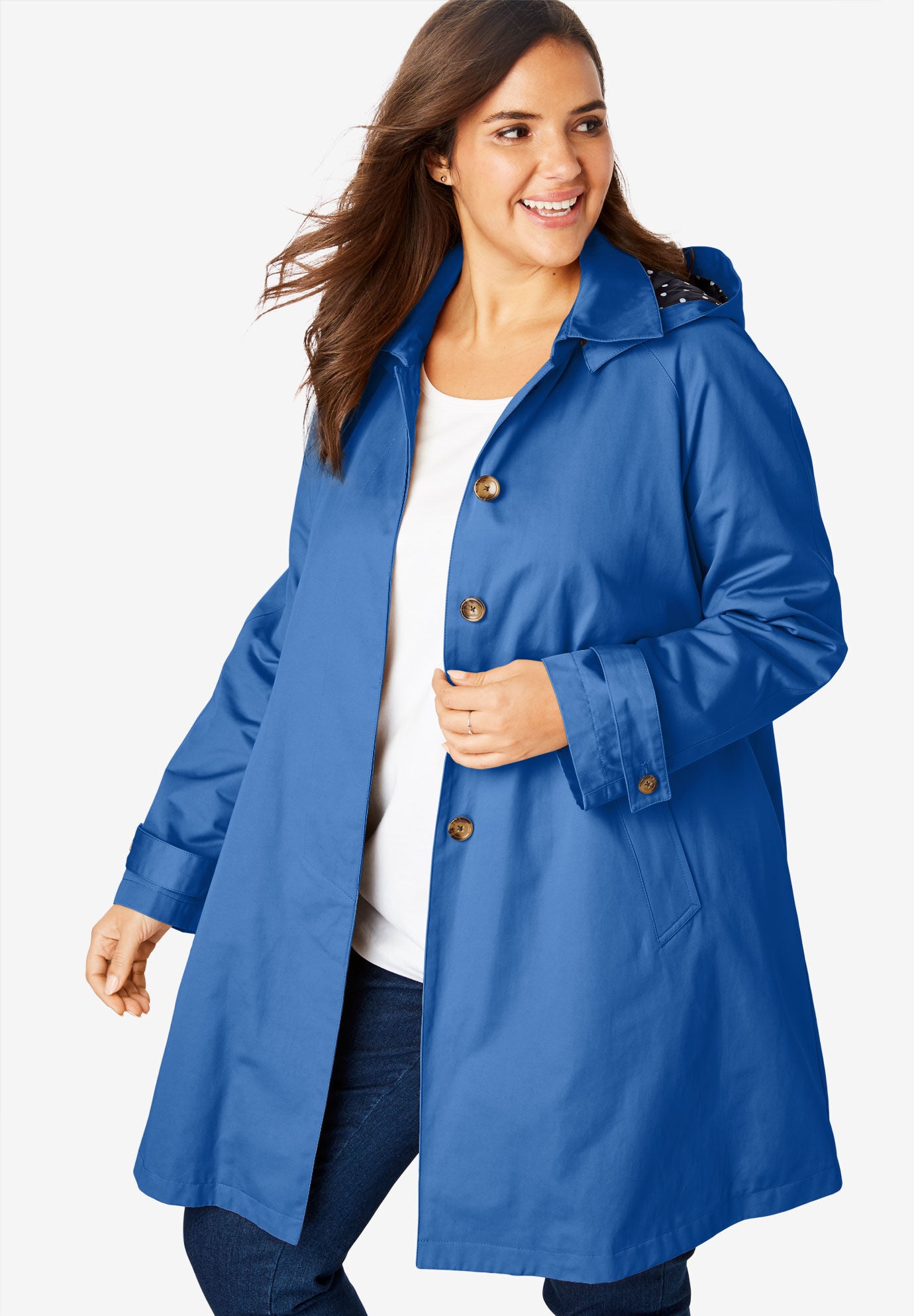 Woman Within Raincoats 2024 leynir.is