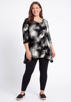 Plus Size Chic Women