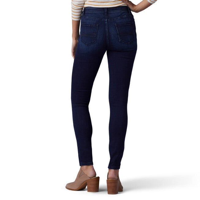 Slim Fit Sculpting Skinny Leg Jean, , alternate image number 2