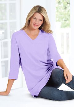 Perfect Three-Quarter Sleeve V-Neck Tunic