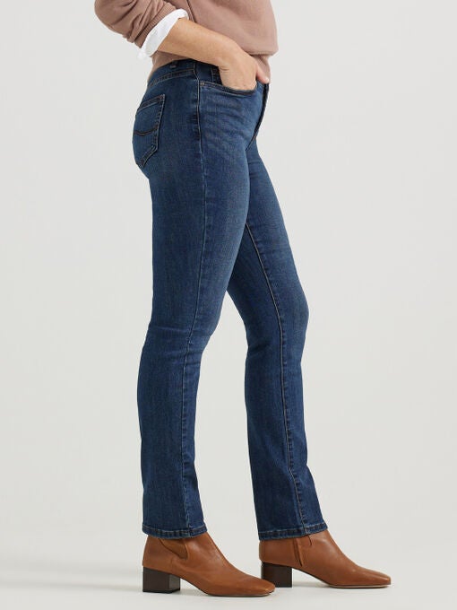 Regular Fit Flex Motion Straight Leg Jean, , alternate image number null