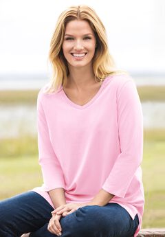 Perfect Three-Quarter Sleeve V-Neck Tunic