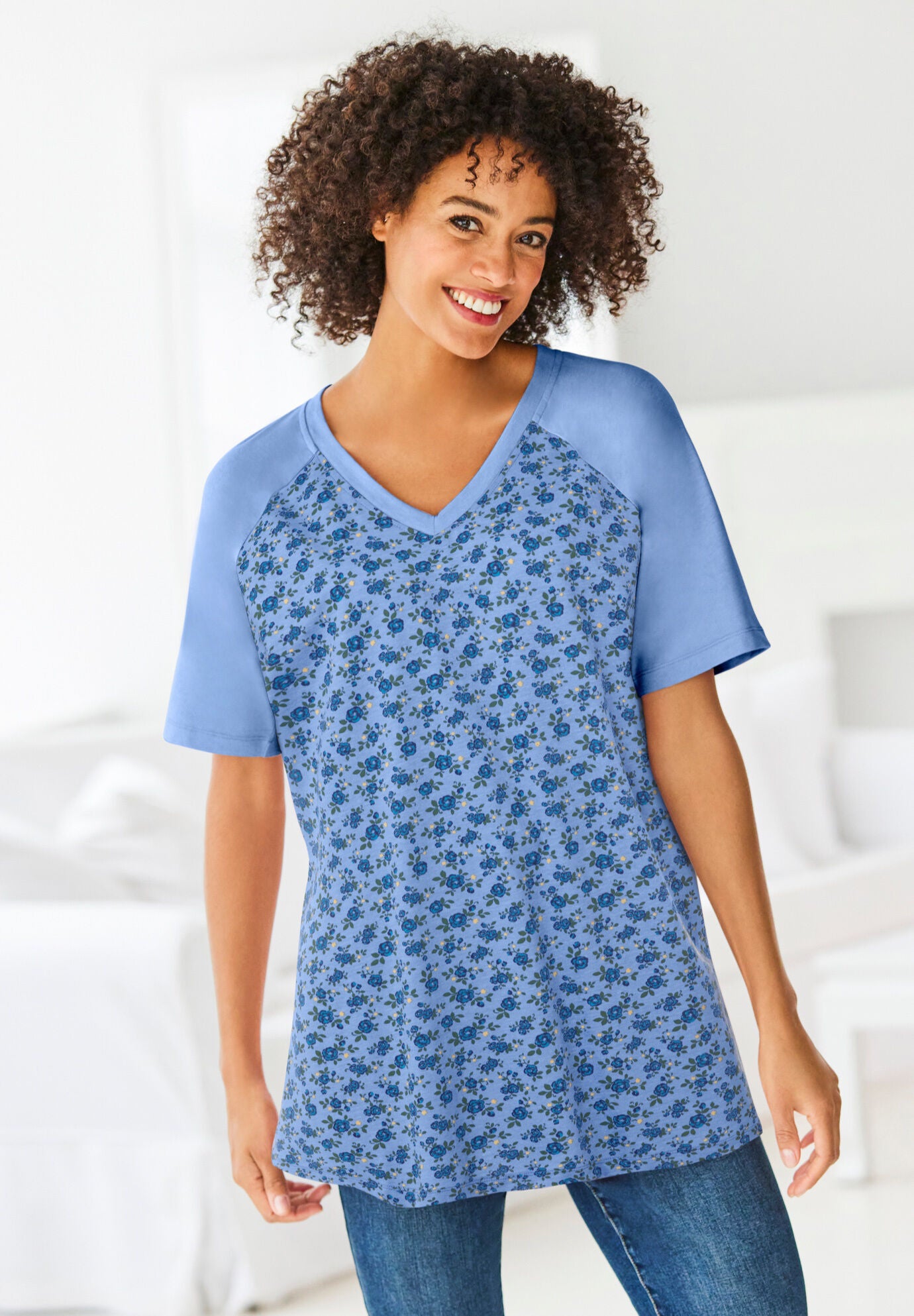 Elbow Sleeve V-Neck Baseball Tee, , alternate image number 2