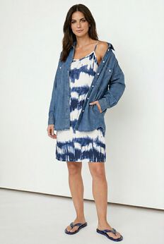 100% Cotton Denim Oversized Button-Front Collared Shirt