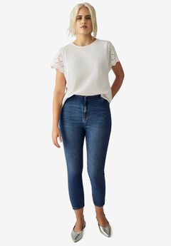 Slim 5-Pocket Denim Capri