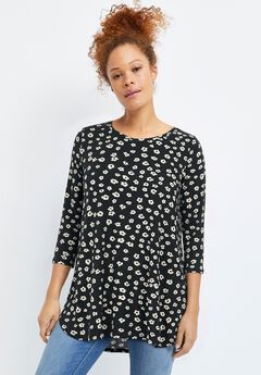 Stretch Jersey Knit Scoop Neck Three-Quarter Sleeve Curved Hem A-Line Tunic