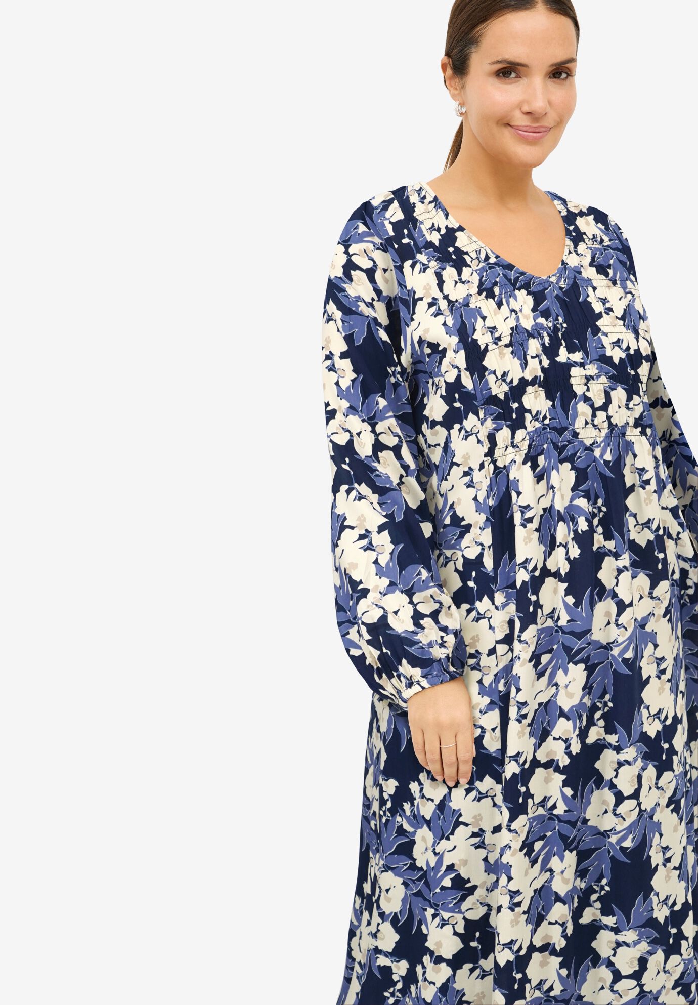 Smocked Bodice V-Neck Midi Dress, NAVY IVORY FLORAL, alternate image number 2