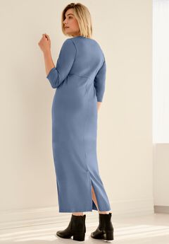 Three-Quarter Sleeve Knit Maxi Dress
